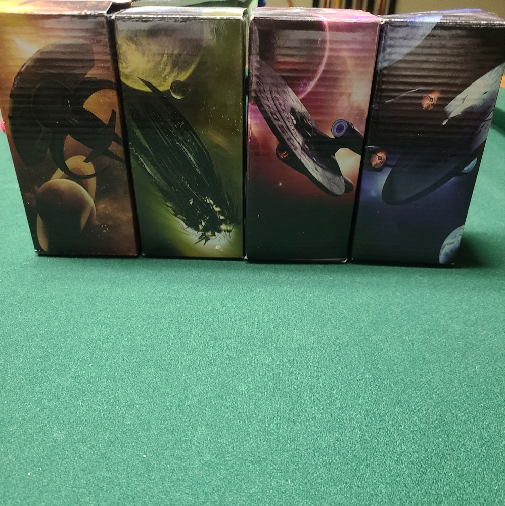 Set of 4 Star Trek glass tumblers. New. - Picture 3 of 7